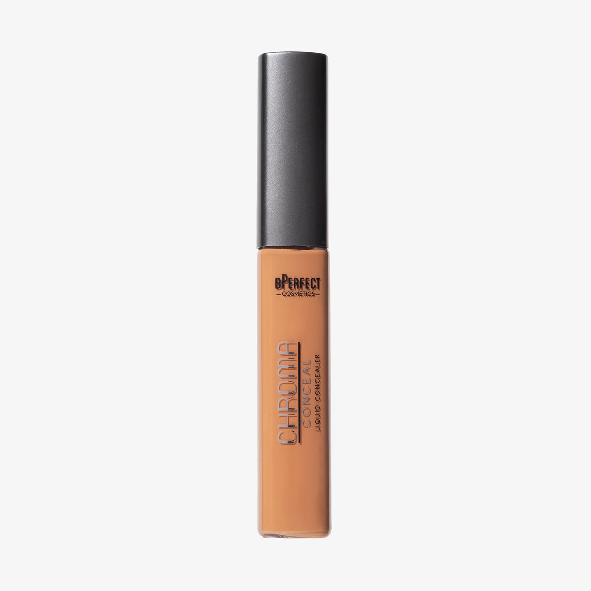 Eine Tube Chroma Conceal Liquid Concealer in mittlerem Farbton W6, grauer Kappe und durchsichtigem Körper.
