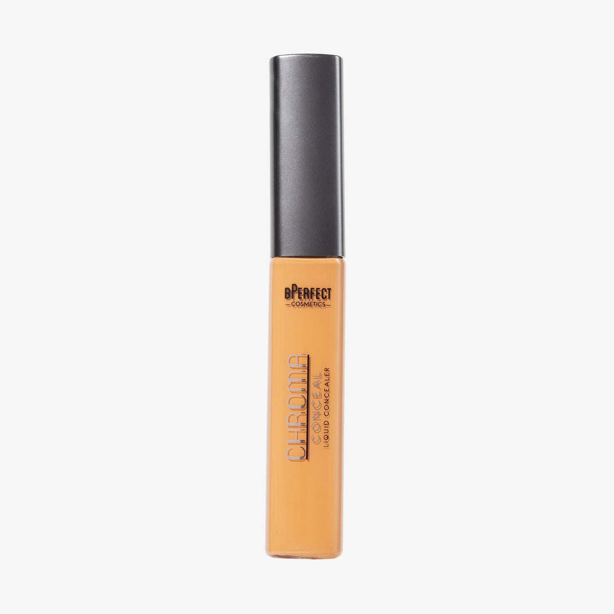 Eine Tube Chroma Conceal Liquid Concealer in mittlerem Farbton W7, grauer Kappe und durchsichtigem Körper.
