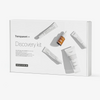 Weiße Box mit der Aufschrift „Discovery Kit Transparent Lab“ und abgebildeten Hautpflegeprodukten.