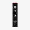 Die schwarze Schachtel der Mesauda Beauty Gloss Matrix Lipglosses aufrecht vor einem weißen Hintergrund.
