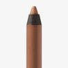 Nahaufnahme der Spitze des Close-Up Lip Shaper Lippenkonturenstifts in der Farbe Nude #3, ein mittlerer Nude-Ton mit warmem Rosé, vor weißem Hintergrund.