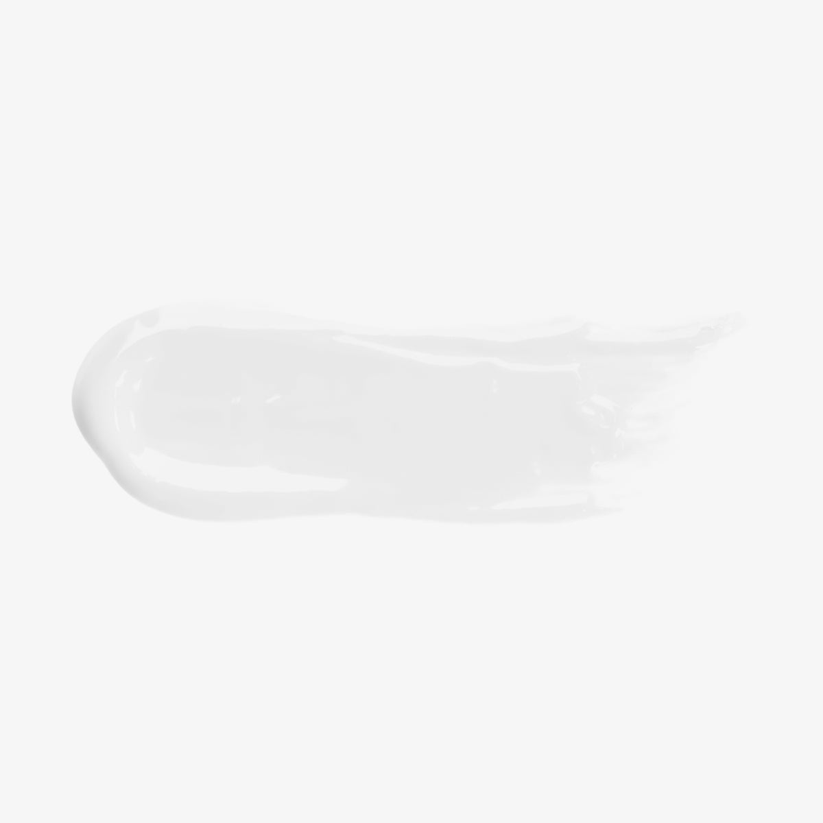 Ein Abstrich des Gloss Matrix Lipgloss von Mesauda Beauty auf einem weißen Hintergrund verschmiert.
