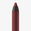 Nahaufnahme der Spitze des Close-Up Lip Shaper Lippenkonturenstifts in der Farbe Nude #5.5, ein dunkler Rot-Nude-Ton, vor weißem Hintergrund.