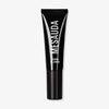 Eine schwarze Tube Mesauda Beauty Zero Flaws Primer steht aufrecht vor einem hellen Hintergrund.